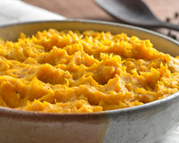 Purê de abóbora cabotiá com cominho e pimenta-do-reino