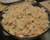 Penne ao molho de gorgonzola com camarão