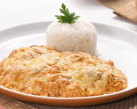 Esse gratinado de frango cremoso salva seu almoço: receita prática, suculenta e perfeita para qualquer dia corrido