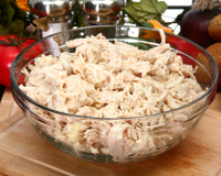 Técnicas para desfiar frango em casa de maneira fácil