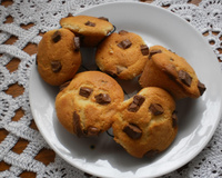 Bolinho de baunilha com gotas de chocolate