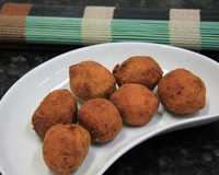 Bolinho de abóbora com carne seca e mussarela