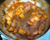 Ensopado de linguiça com batata