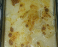 Batata gratinada cozida no leite