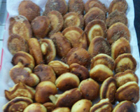 Bolinho frito de leite condensado