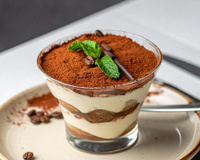 Não diga que não avisei: esse tiramisù é a sobremesa de Natal que vai roubar a cena na sua ceia!