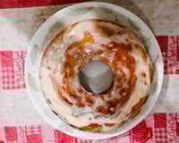 Bolo molhadinho de doce de leite