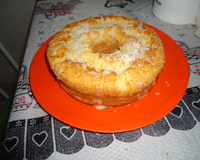 Bolo cremoso de coco (de liquidificador)