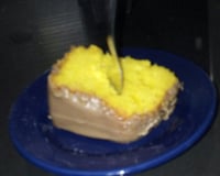 Bolo vulcão de cenoura e chocolate