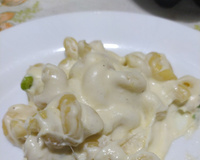 Mac and cheese (macarrão e queijo americano)