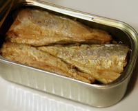 Nutricionistas espanhóis concordam: "Consumir sardinhas enlatadas 2 ou 3 vezes por semana é recomendado para uma dieta saudável, além de ser uma opção prática para quando você não tiver tempo para cozinhar."