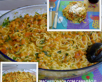 Macarrão x moqueca de camarão