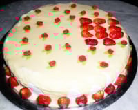 Bolo mousse de morango