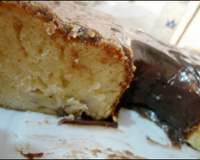 Bolo de Banana com cobertura de Brigadeiro