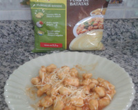 Nhoque com purê de batata instantâneo
