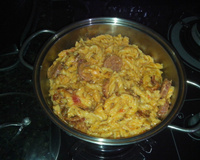 Macarrão com calabresa na panela de pressão