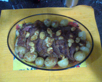 Chã de fora assado com batatinhas e cogumelos