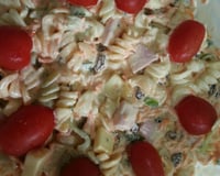 Salada de macarrão cremosa