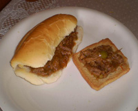 Sanduíche de carne louca