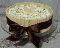 Bolo mousse de limão