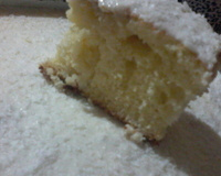 Bolo de coco molhadinho