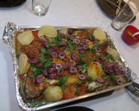 Corvina assada ao forno com vinho branco seco