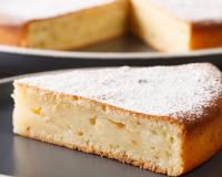 Bolo de iogurte mais fácil do mundo: 3 ingredientes e uma sobremesa cremosa incrível