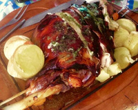 Pernil suíno inteiro (no forno convencional)