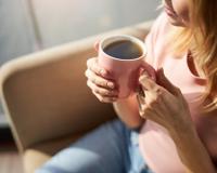Cafeína fonte de nutrientes: veja o que estudos afirmam sobre benefícios da bebida queridinha dos brasileiros