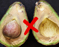 Essa é a forma correta de armazenar abacate cortado para durar até 3 dias