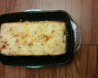 Lasanha com molho branco e bolonhesa