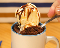 Receitas de bolo de caneca: 20 opções práticas e deliciosas