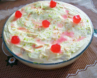 Torta de bolachinha de limão com cereja