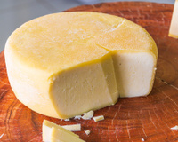 Aprenda como congelar queijo do jeito certo e quais tipos não podem ser congelados