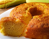 Essa é a receita do bolo de milho do TudoGostoso que nunca dá errado e é sucesso absoluto entre os leitores!