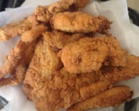 Filé de peixe empanado