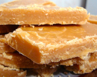 Impossível comer só um pedaço! Aprenda como fazer doce de leite em pó de corte