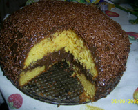 Bolo de cenoura recheado