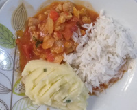 Molho de filé de peixe com camarão