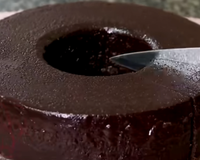 Delicioso bolo de chocolate com apenas 4 ingredientes que faço toda semana aqui em casa