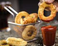 Os melhores itens para fazer a fritura perfeita em casa