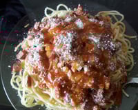 Macarrão alho e óleo com linguiça toscana da Lory