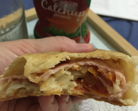 Sanduíche com Massa de Pastel