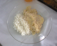 Gravatinha com frango e molho branco