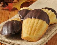 Madeleine é a sobremesa francesa perfeita para impressionar seus convidados nas festas de fim de ano: receita fácil e barata vai ser sucesso garantido!