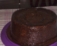 Bolo fofinho de cenoura com chocolate