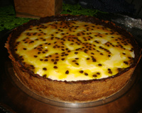 Torta de maracujá com caminha de ganache