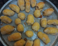 Enroladinho de salsicha assado crocante