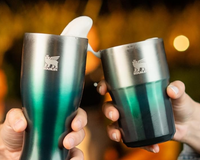 Amazon faz queima de copos e garrafas Stanley chegando a mais de 50% OFF