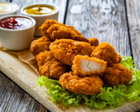 Adeus, frango frito sem graça: depois que aprendi esse método de preparo meu empanado fica crocante e muito saboroso